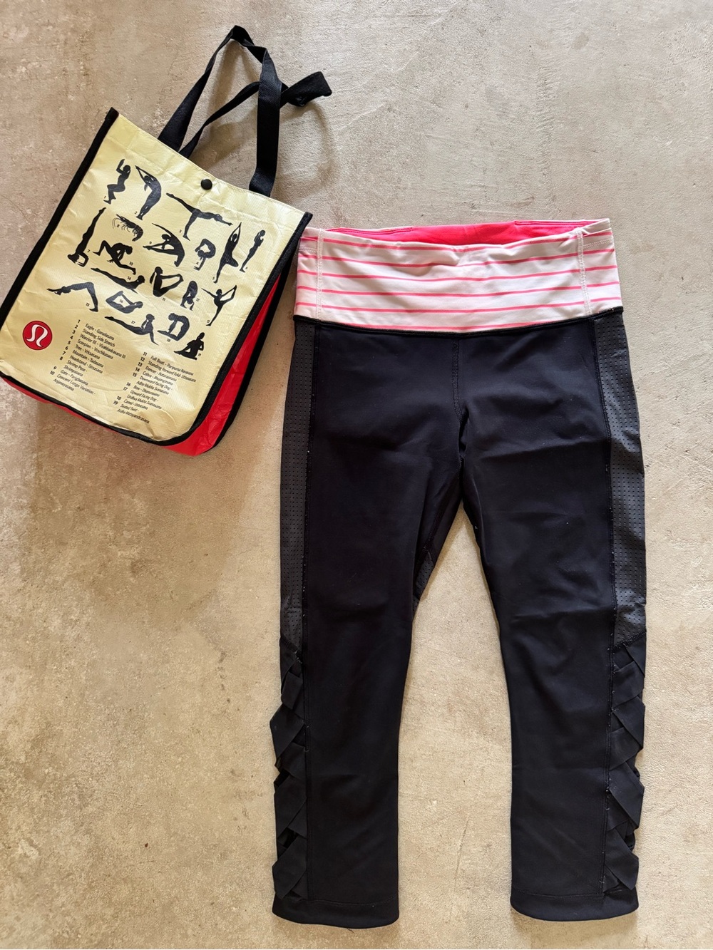 lululemon Black Cropped Leggings with Coral Stripe Waistband - Size 6